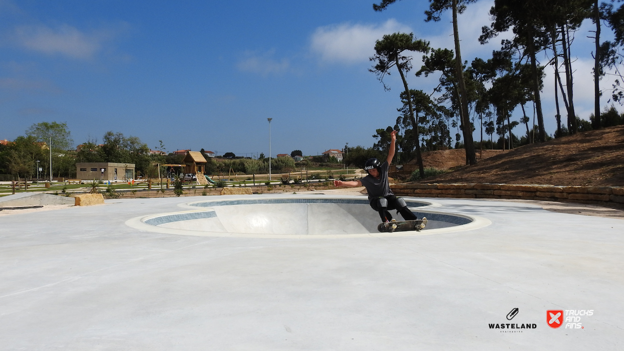 São Pedro da Cadeira skatepark